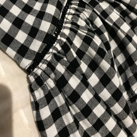 Check peasant top bell sleeves black and white plus size 2x - Picture 3 of 7
